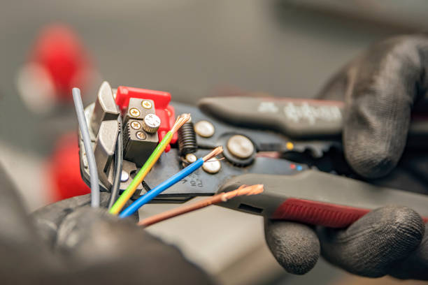 Best 24-Hour Electrician  in Crossville, AL